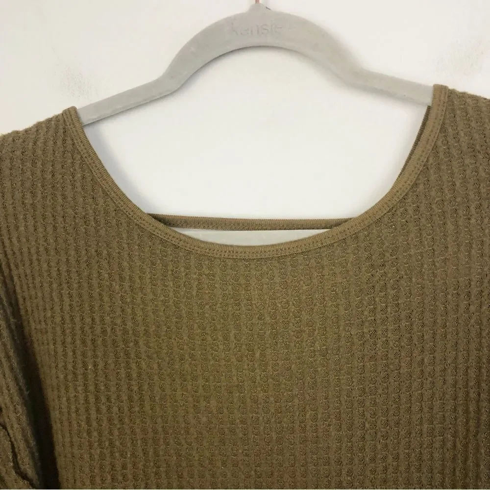 FREE PEOPLE | WE THE FREE Dark Green Waffle Thermal Cutout Top Women’s Size S